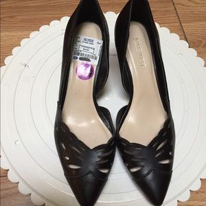 Nine West Heels Black Size 6.5